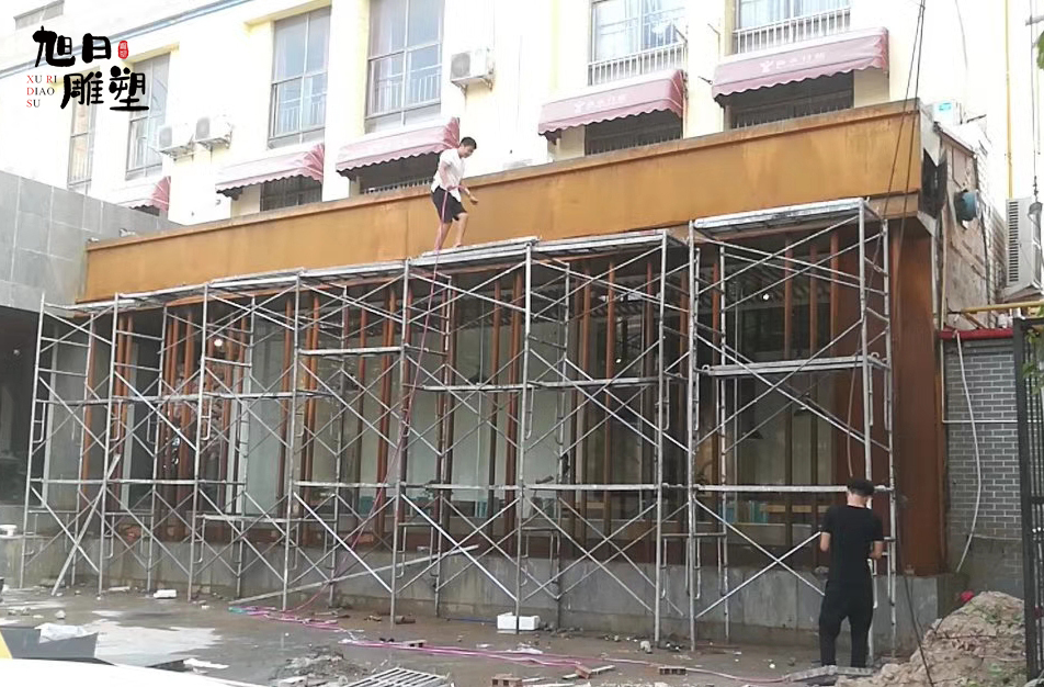 ?？谀秃蜾摼坝^門雕